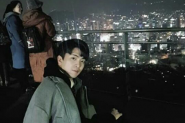 Rock Daily는 그의 새 프로젝트 LAYOR와 함께 돌아옵니다