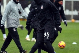 Sağanak yağmur altında antrenman