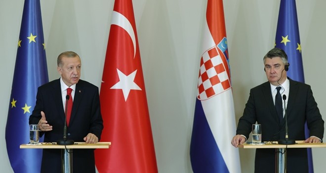 Cumhurbaşkanı Erdoğan: Türkiye, Balkanlar’da yaşanan tüm gelişmeleri yakından izlemekte