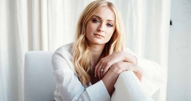 Güzelliğinin sırlarını paylaştı