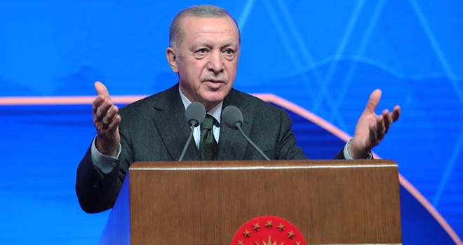 Cumhurbaşkanı Erdoğan: Eğitim sisteminin çıtasını belirleyen öğretmendir