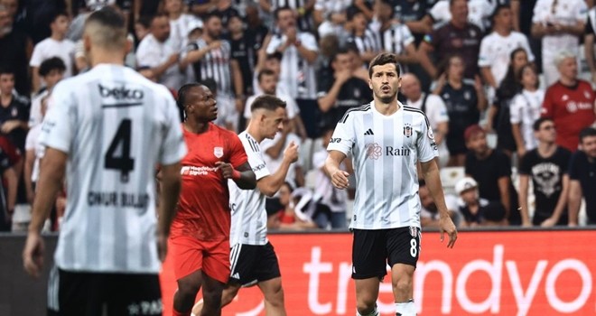 Spor yazarları Beşiktaş'ı değerlendirdi!