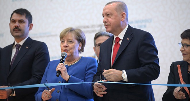 Ülke ilişkilerine zenginlik katacaklar