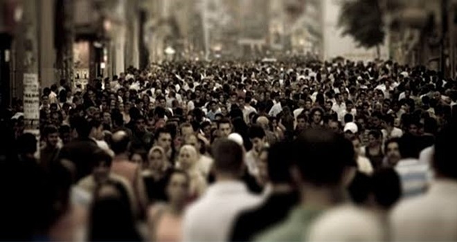 Bu anketler ve köşe yazıları rekor kırıyor