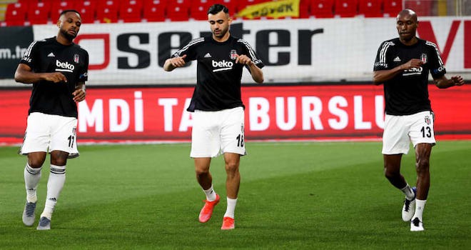 Beşiktaş'ın Yıldızları Takip Ediliyor