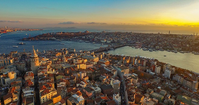 İstanbul'un tarihi semtlerine yolculuk