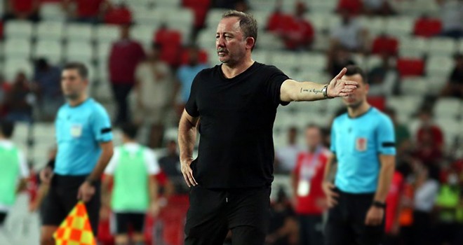 Sergen Yalçın: Karakterli oyuncularımız var