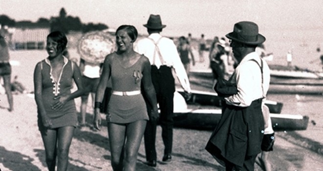 Belgesel niteliğinde sergi