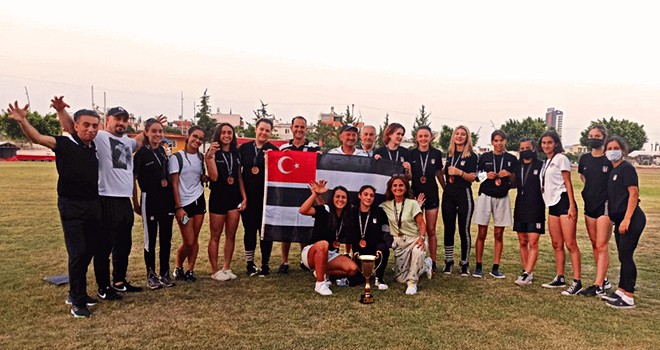 Beşiktaş Atletizm Takımı'ndan üçüncülük