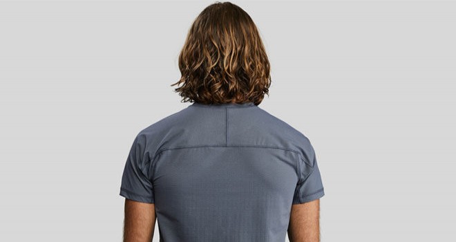 Yeni Tasarım: Karbon Tişörtler