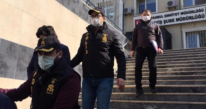 Sahte polisler suç üstü yakalandı