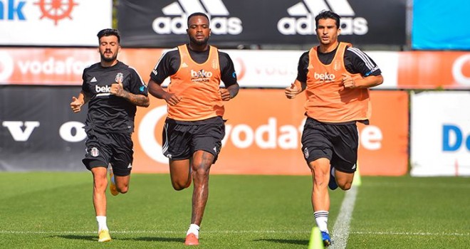 Hazırlıklar devam ediyor