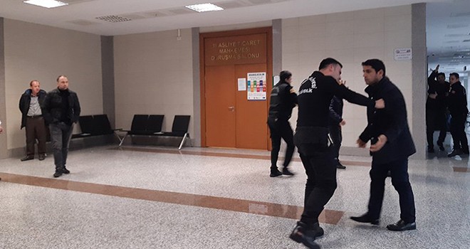Kararın ardından adliyede gergin anlar