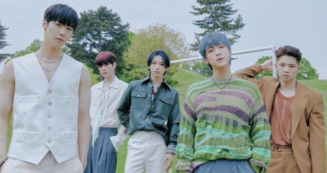 N.Flying - Man on the Moon albümü Radyo Beşiktaş'ta!