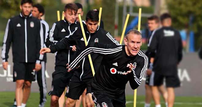 Antalya'da kondisyon ve taktik çalışıyorlar