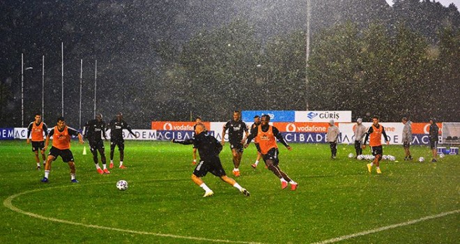 Hazırlıklar sürüyor