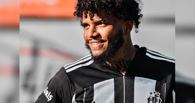 Yeni Kara Kartal: Valentin Rosier