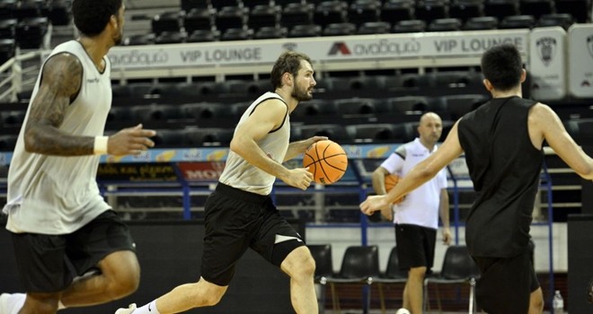 Potanın Kartalları Yunanistan'da!