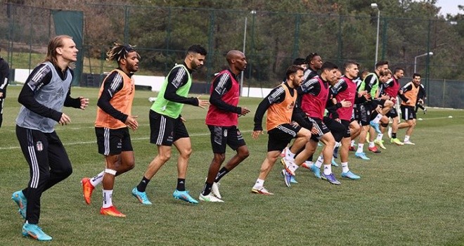 Hazırlıklar sürüyor