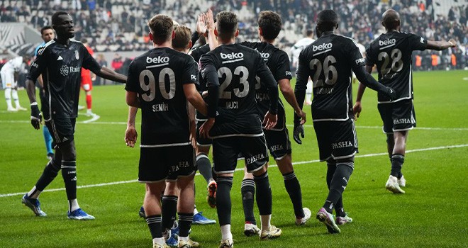 Spor yazarları Beşiktaş'ı değerlendirdi