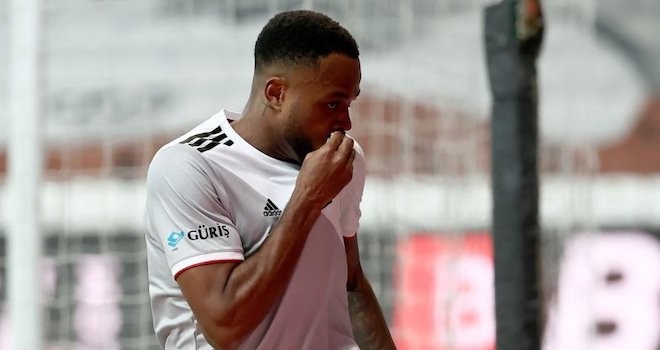 Cyle Larin'in yeni takımı belli oldu