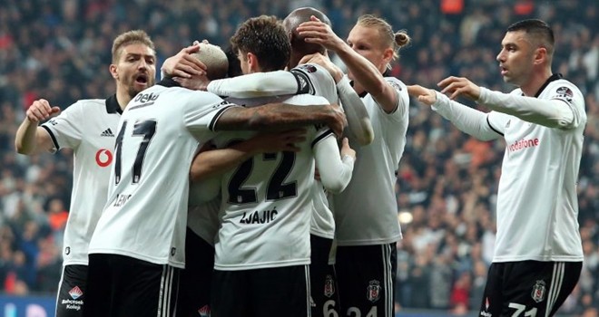 Beşiktaş Başakşehir’i puansız uğurladı