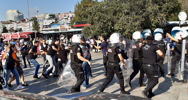 Beşiktaş'taki eylemde 23 gözaltı