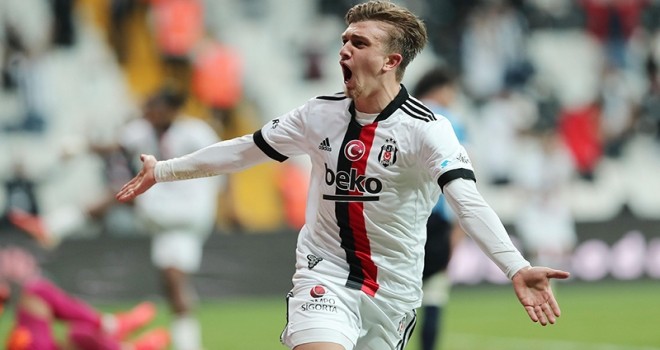 Beşiktaş'ta Rıdvan Yılmaz belirsizliği!