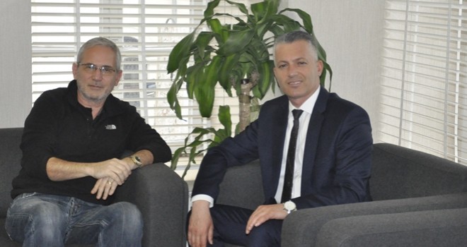 Polislerimizi kutladık