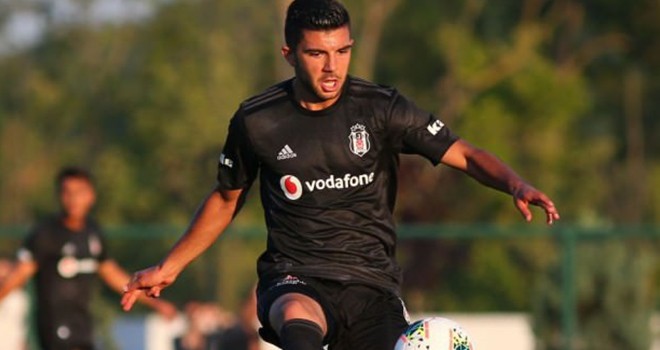 Beşiktaş'ta ilk ayrılık