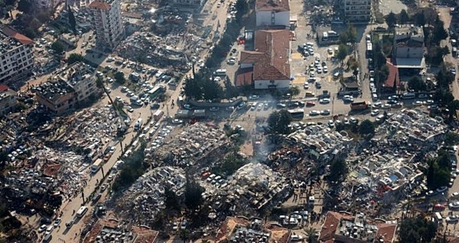 56 bin 80 bina yıkık, acil yıkılacak ve ağır hasarlı