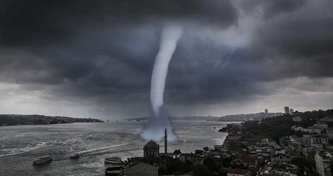 Profesörden İstanbul'a hortum uyarısı! Perşembe ve Cuma dikkat!