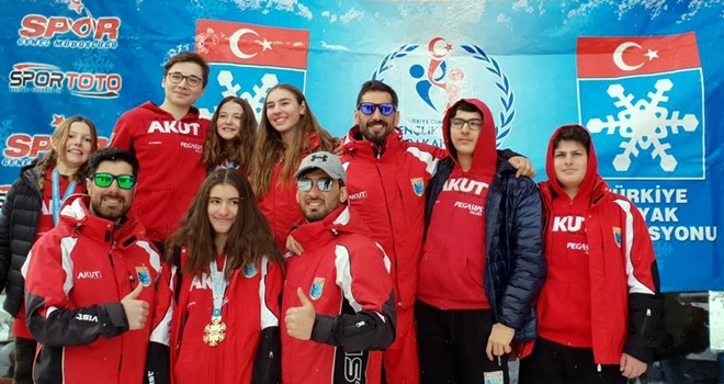 AKUT Sporcuları'na 16 madalya