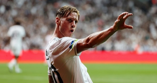 Beşiktaş-Fenerbahçe derbisinde forvetlerin gol savaşı!