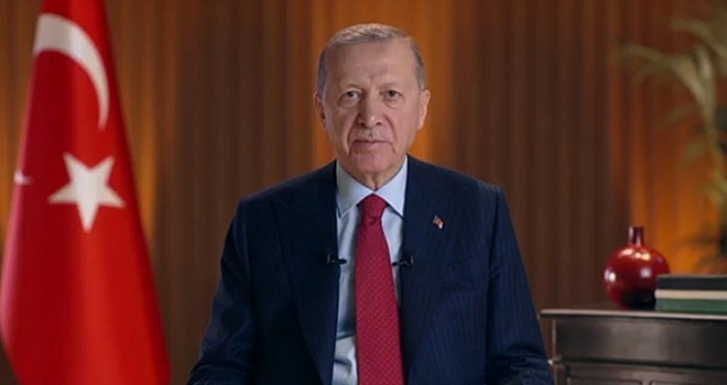 Cumhurbaşkanı Erdoğan'dan yeni yıl mesajı: Ay yıldızlı bayrağımızın yükselişi hep sürecektir