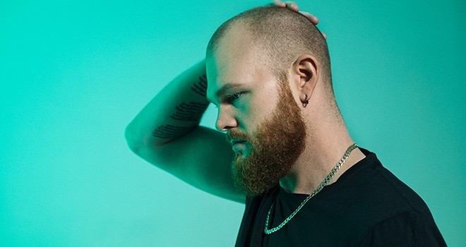 İsveçli yapımcı Johan Kull, çıkışını yeni teklisiyle takip ediyor