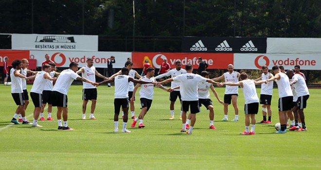 Hazırlıklar sürüyor