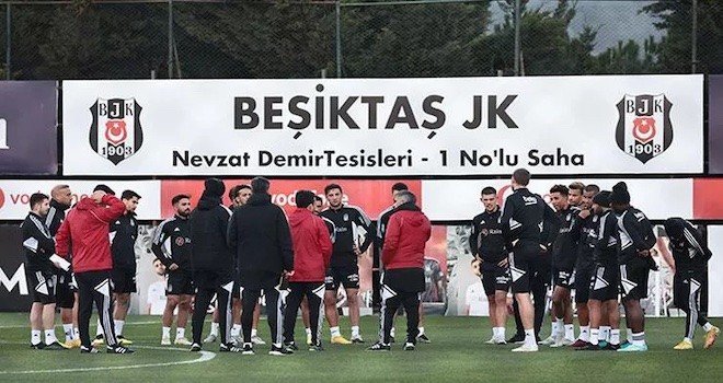 Beşiktaş kampa giriyor