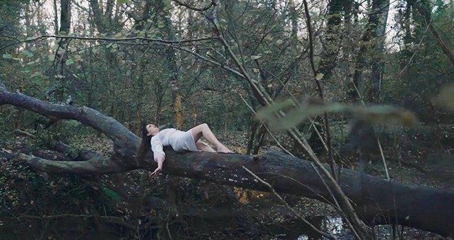 Selin Baycan'dan Dipsiz Kuyu