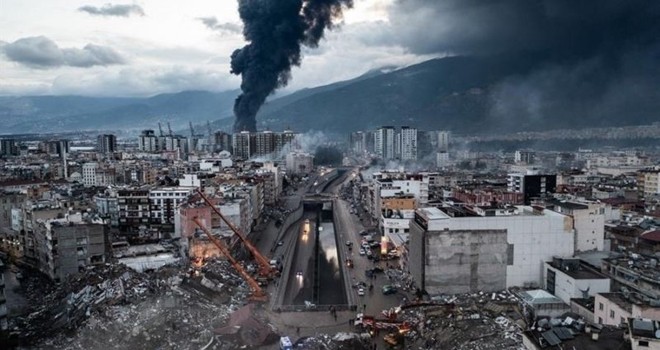 6 Şubat depremlerinde yıkılan 10 kentte sandıktan kim birinci çıktı?
