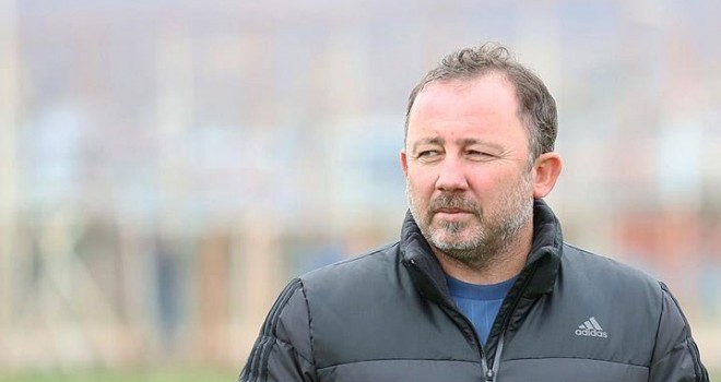 Sergen Yalçın'ın tüm test sonuçları negatif çıktı. Beşiktaş Medya Grup Başkanı Gazeteci İsmail Baştuğ mesaj yayınladı