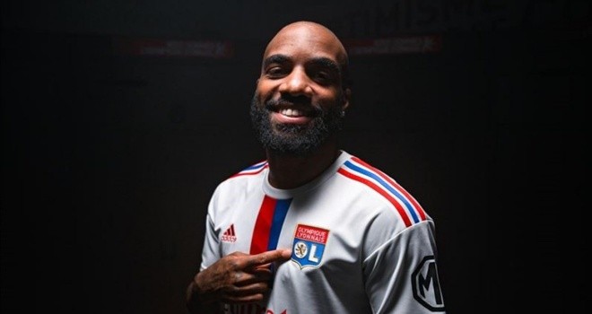 Beşiktaş'a mı geliyorlar?