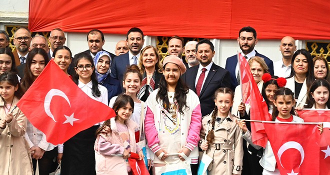 ÖZEL HABER: Atamızın armağanı 23 Nisan Ulusal Egemenlik ve Çocuk Bayramını kutluyoruz