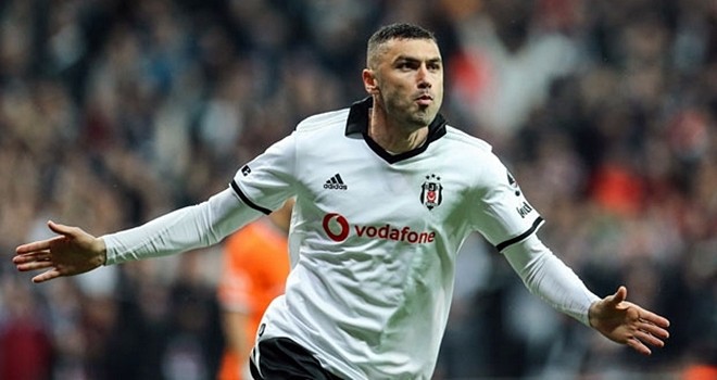 Beşiktaş’ı uçuruyor