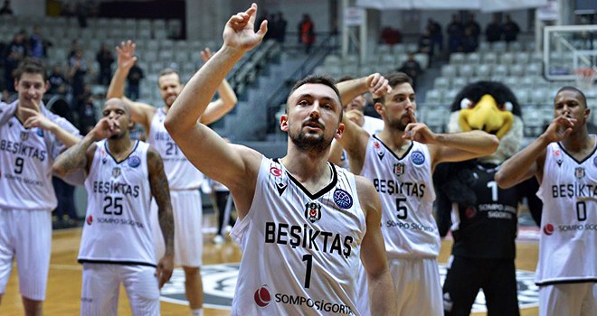 Potanın Kartalları galibiyete uçtu