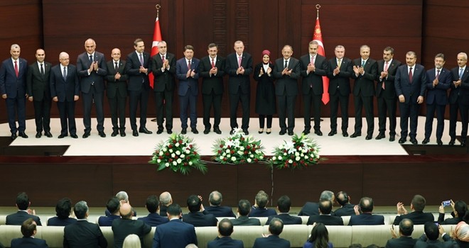 Cumhurbaşkanı Erdoğan'ın 18 isimden oluşan yeni kabinesi