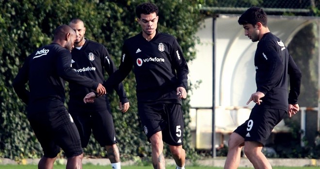 Kondisyon ve taktik çalıştılar