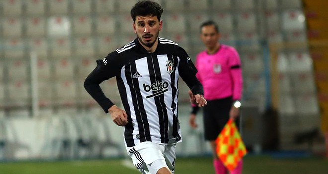 Oğuzhan Özyakup'tan zemin tepkisi