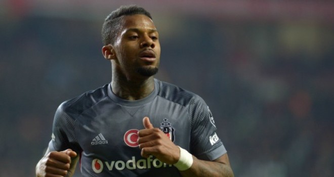 Jeremain Lens ayrılmak istemedi