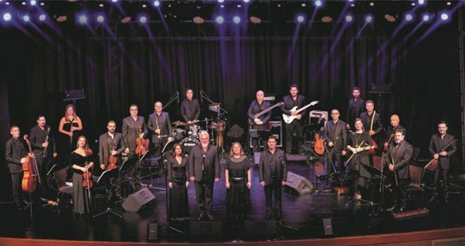 İstanbul Devlet Modern Folk Müzik Topluluğu ilk kez Beşiktaş'ta